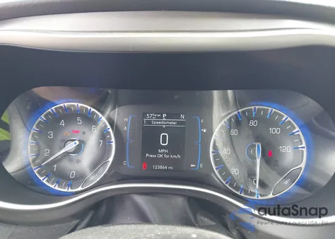 2020 Chrysler Pacifica Touring L from USA, damaged, VIN 2C4RC1BG2LR117636